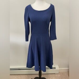 Old Navy Blue Texture Fit and Flare 3/4 Sleeve Dress - Size Medium